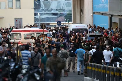Líbano y Hezbollah acusan al Mossad de orquestar las explosiones ocurridas entre martes y miércoles, una hipótesis que algunos en Occidente respaldan
