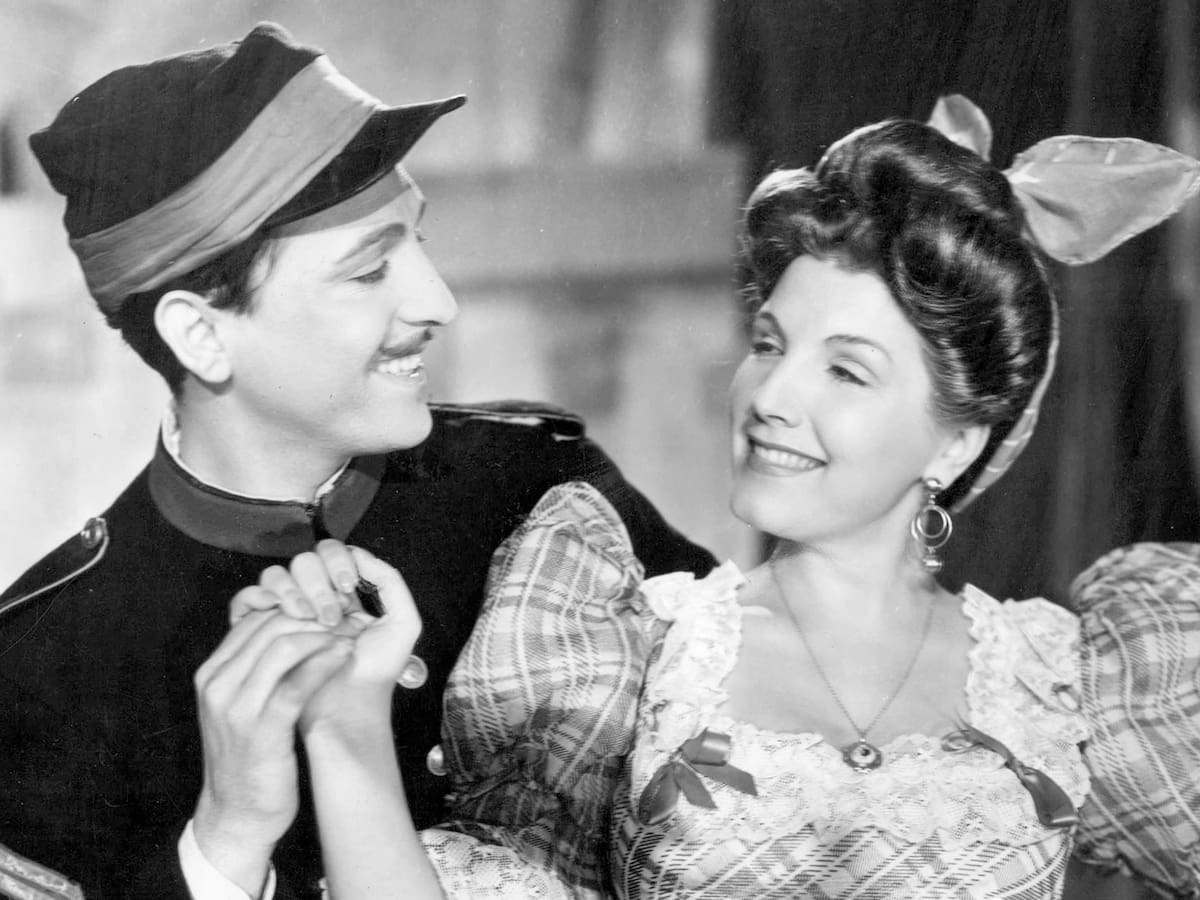 Libertad Lamarque y la leyenda de una cachetada que fue mucho más que una pelea entre dos actrices: “Yo ofendí a Eva Duarte” - LA NACION