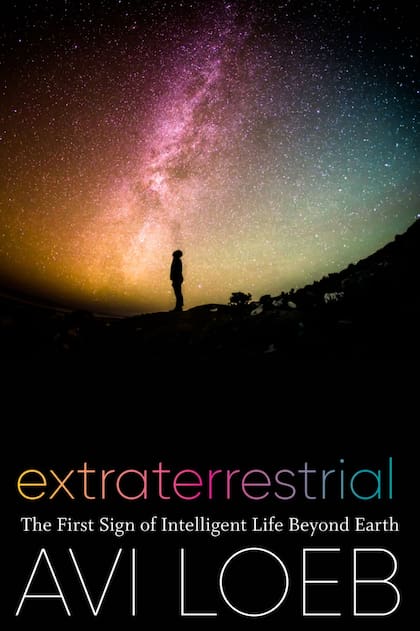 Avi Loeb asegura en su libro que Oumuamua es el primer signo de vida inteligente más allá de la Tierra detectado en nuestro Sistema Solar