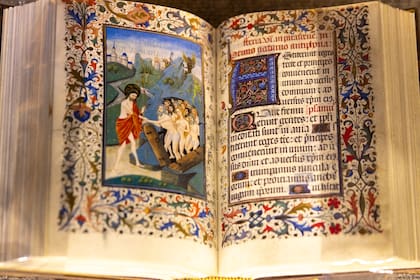 Libro de horas de Isabel La Católica, en el Museo Catedralicio.