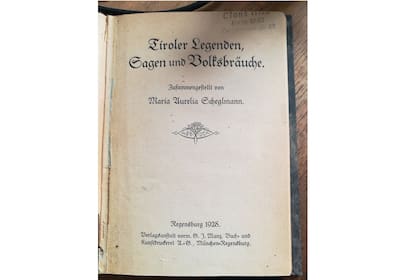 Uno de los libros que la biblioteca alemana restituyó a la familia Hilb