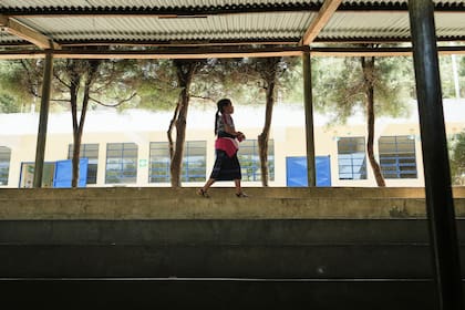 Libros y cantos en idiomas mayas buscan proteger las lenguas amenazadas en Guatemala