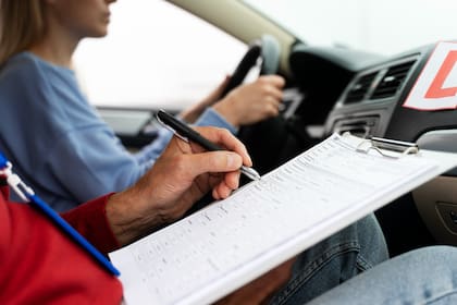 Licencia de conducir: quiénes están exentos del examen práctico para la renovación