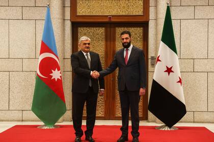 Líder de Siria dice que su país realiza conversaciones indirectas con Israel para evitar escalada