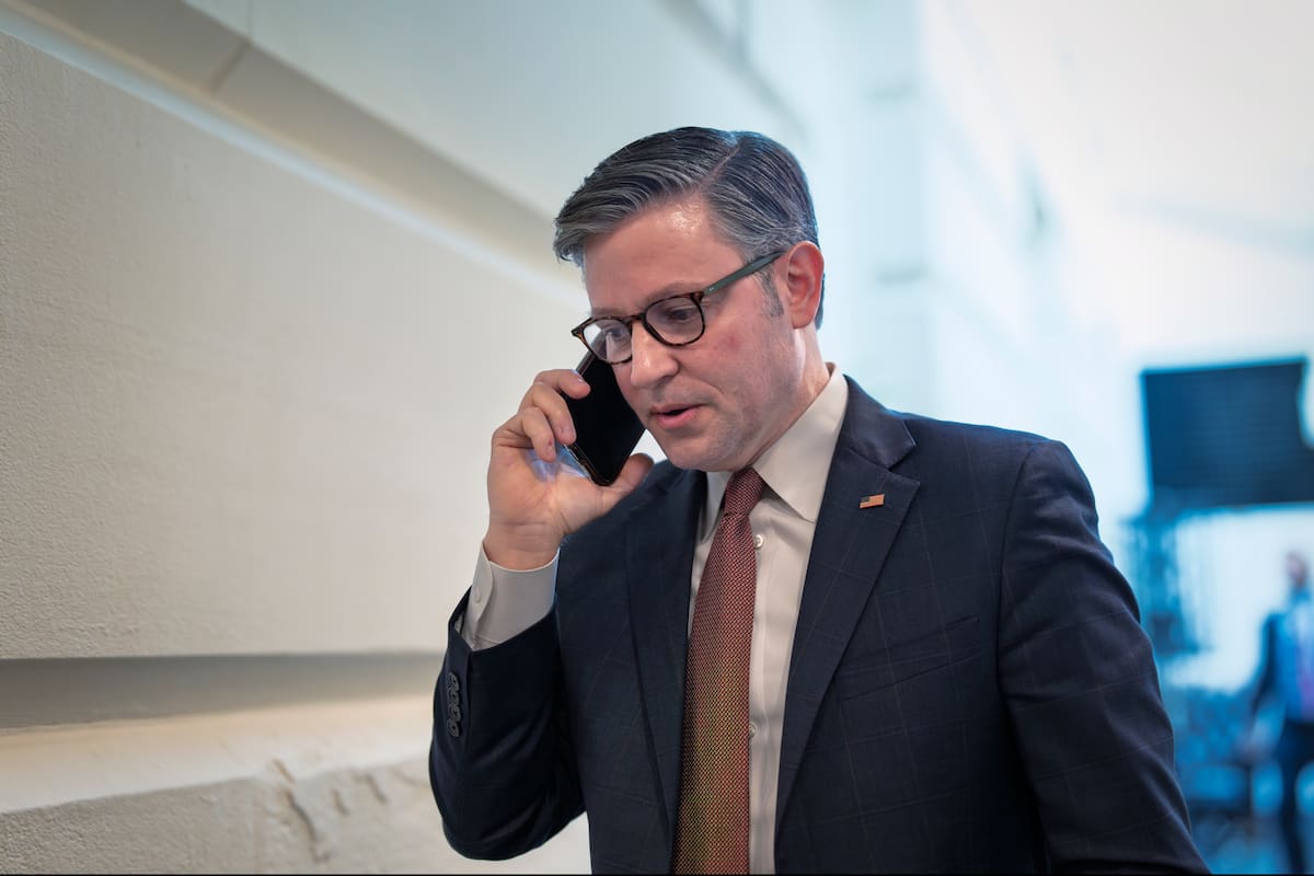 Líder republicano en el Congreso se niega a permitir votación sobre documentos de Epstein