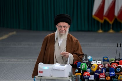 Líder supremo de Irán