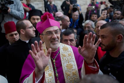 Líderes católicos y ortodoxos griegos visitan Gaza tras ataque israelí a iglesia