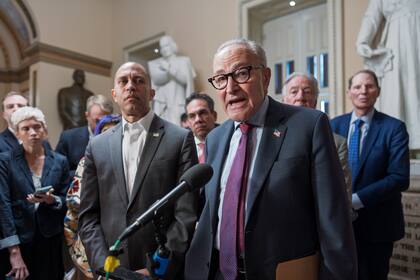 Líderes demócratas en el Congreso exigen reunión con Trump ante posible cierre del gobierno