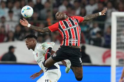 Liga de Quito derrota en la altura a San Pablo en cuartos de final de Copa Libertadores