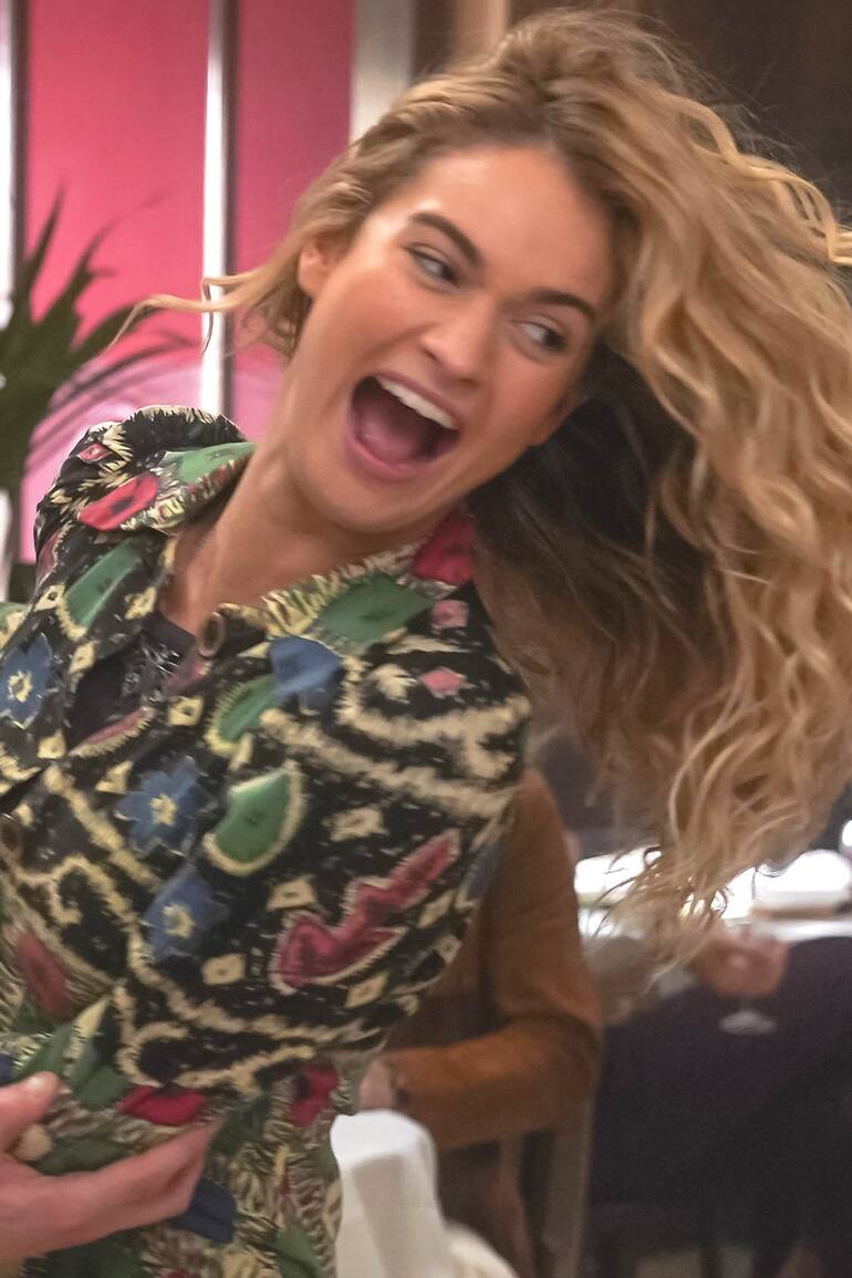 Lily James, protagonista de la continuación de Mamma Mia! que llegará en julio