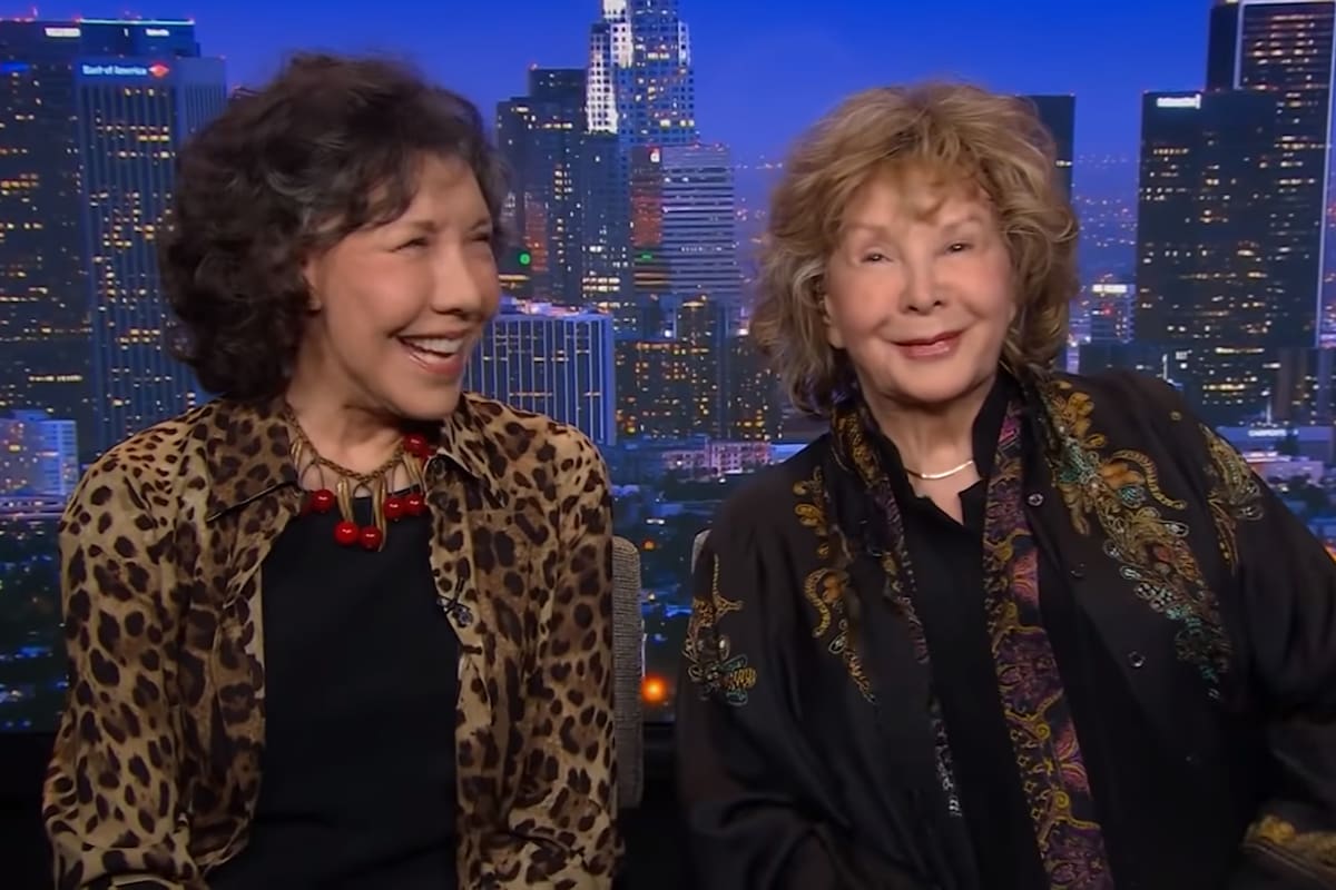 Lily Tomlin y su esposa, Jane Wagner, en una de las pocas entrevistas que dieron juntas para la CNN en noviembre último