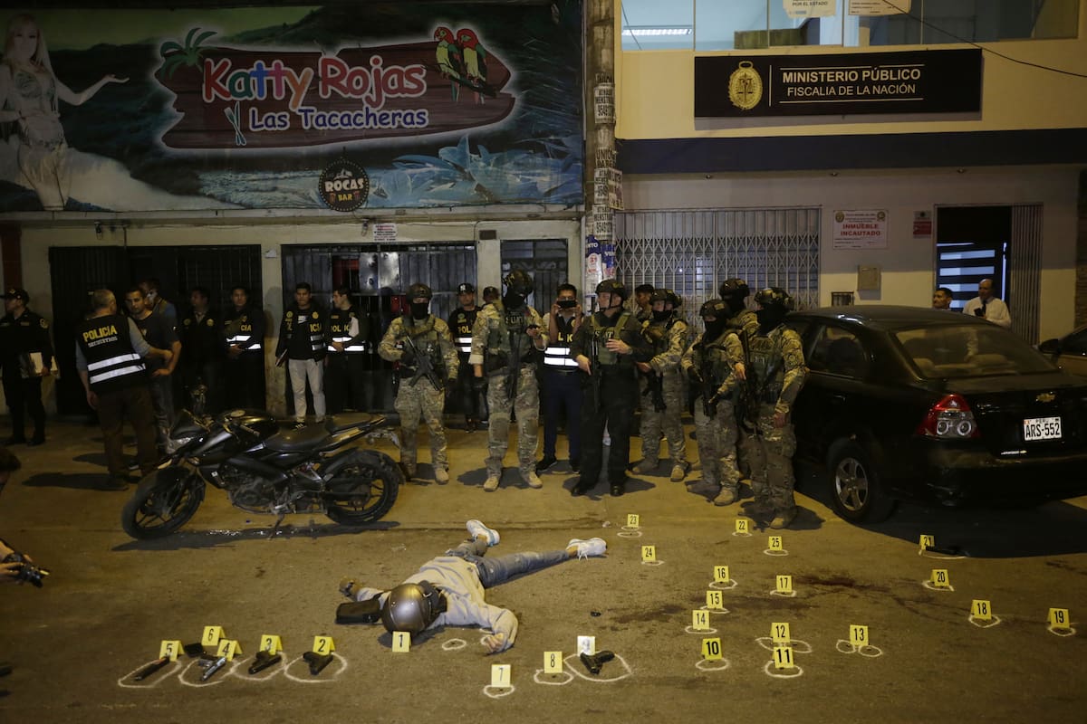 Lima, viernes 16 de junio de 2023: Maldito Cris, Christopher Joseph Fuentes Gonzales, delincuente venezolano, es abatido tras una persecución policial en Perú. Foto: César Bueno
