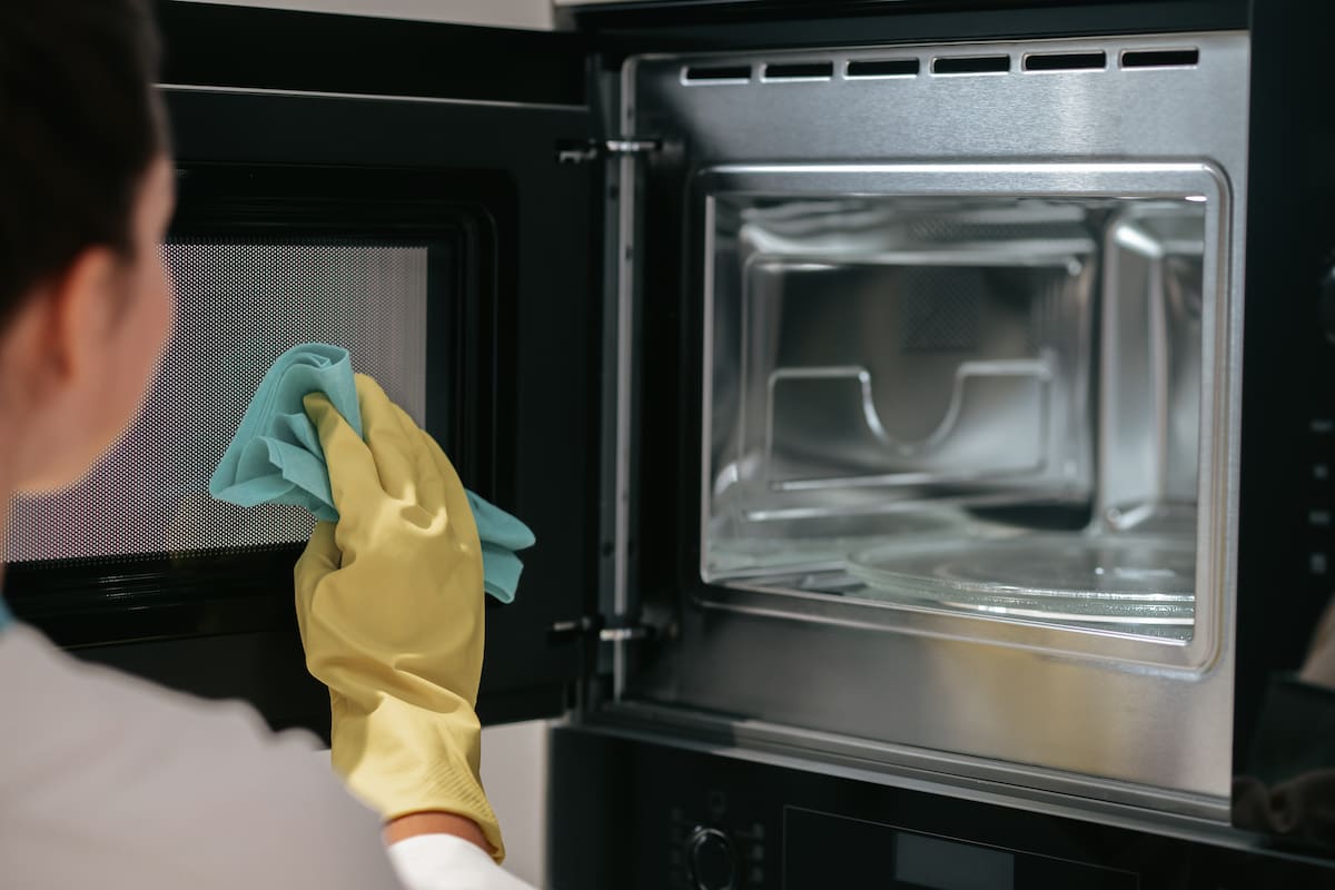 Limpiar este electrodoméstico puede ser una tarea difícil si no se realiza regularmente