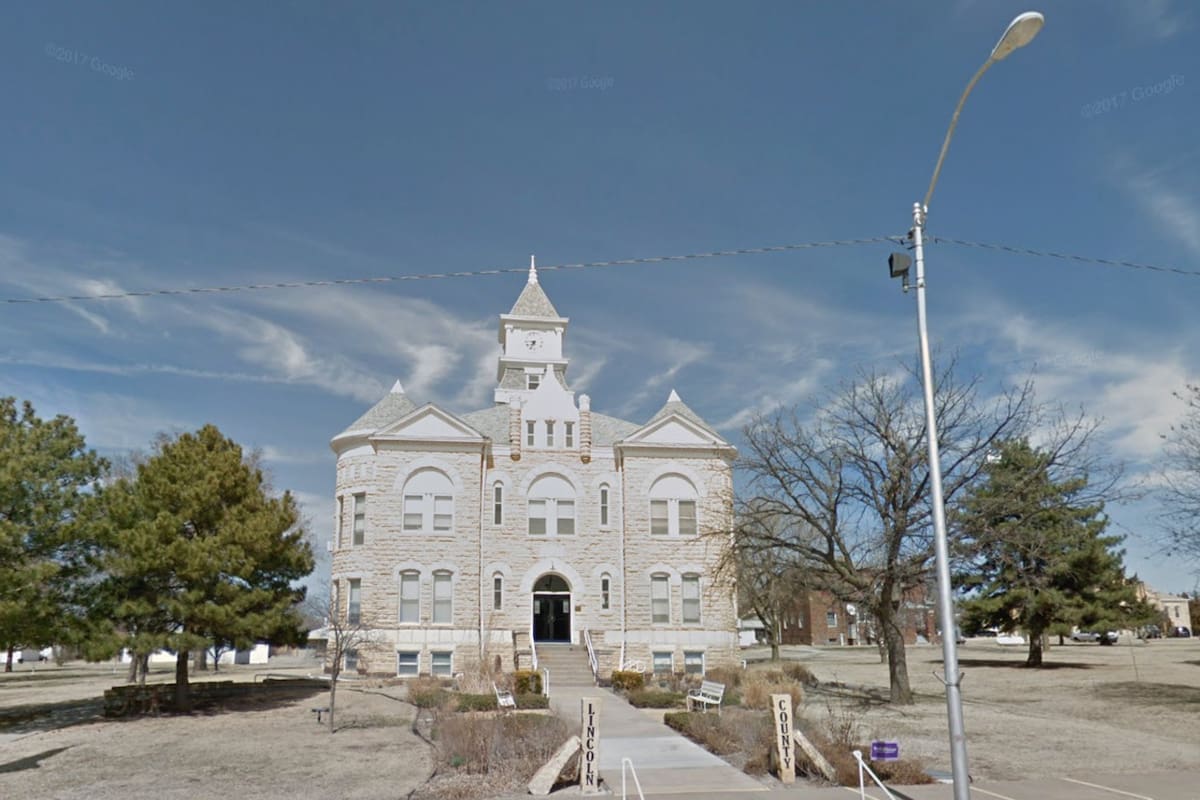 Lincoln County ofrece 4500 dólares por instalarse allí (Kansas County Treasurers Association)