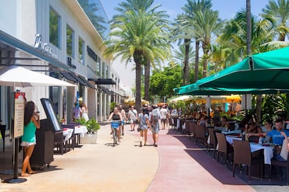 Lincoln Road