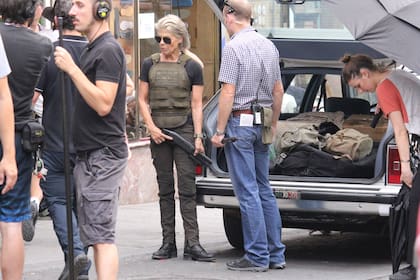 Linda Hamilton, en pleno rodaje de la sexta entrega de Terminator