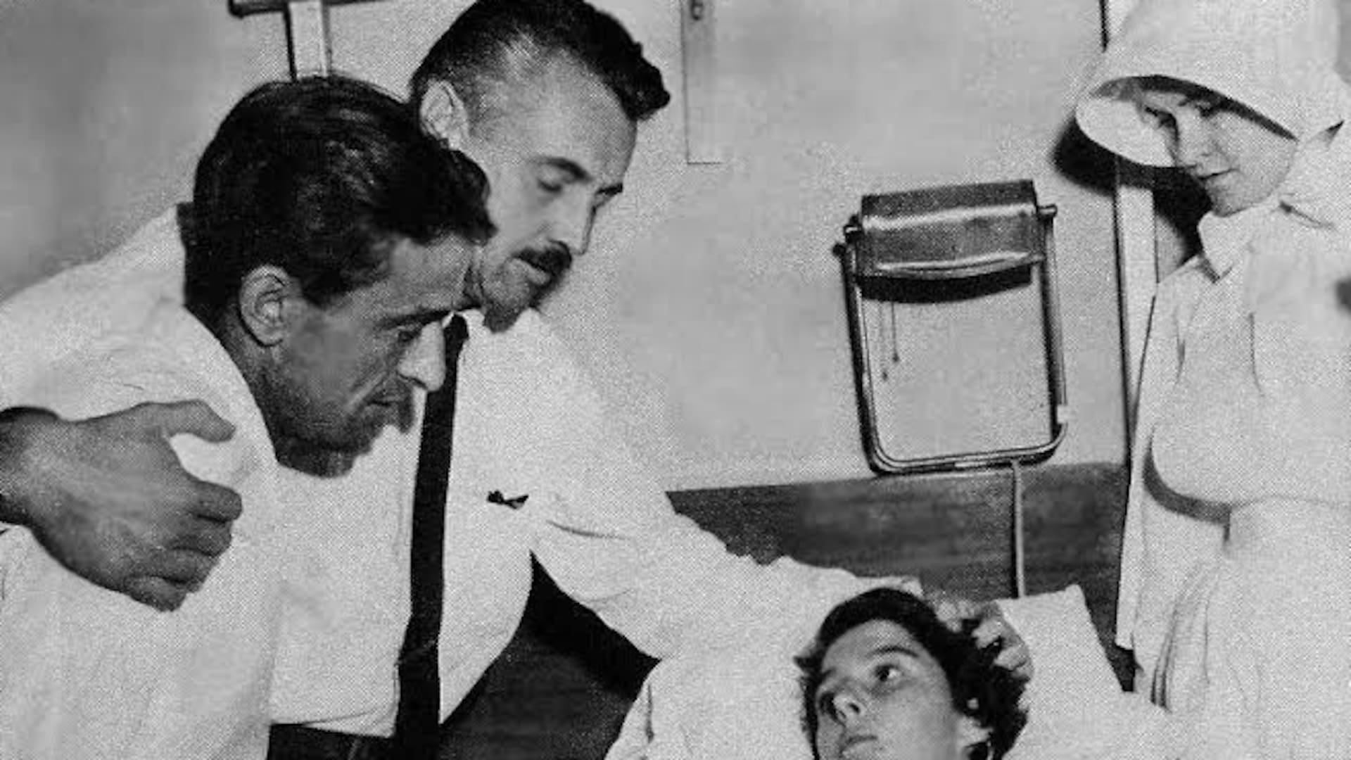 Linda Morgan tenía 14 años cuando sobrevivió de manera extraordinaria al choque del Andrea Doria y el Stockholm. La prensa la bautizó “The Miracle Girl”
