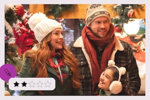 Lindsay Lohan y Chord Overtstreet en la película original de Netflix Navidad de golpe