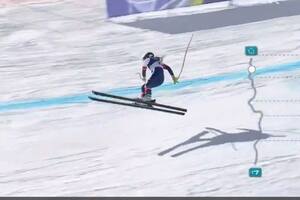 Lindsey Vonn sufrió una violenta caída al inicio de su prueba en Cortina d’Ampezzo