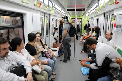 En la estación cabecera Plaza de Mayo (línea A) las obras se focalizarán en la ventilación natural, la adecuación de accesos y la extensión de andenes