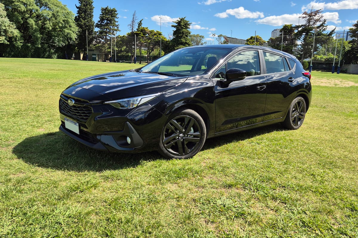 Líneas más agresivas para el renovado Subaru Impreza