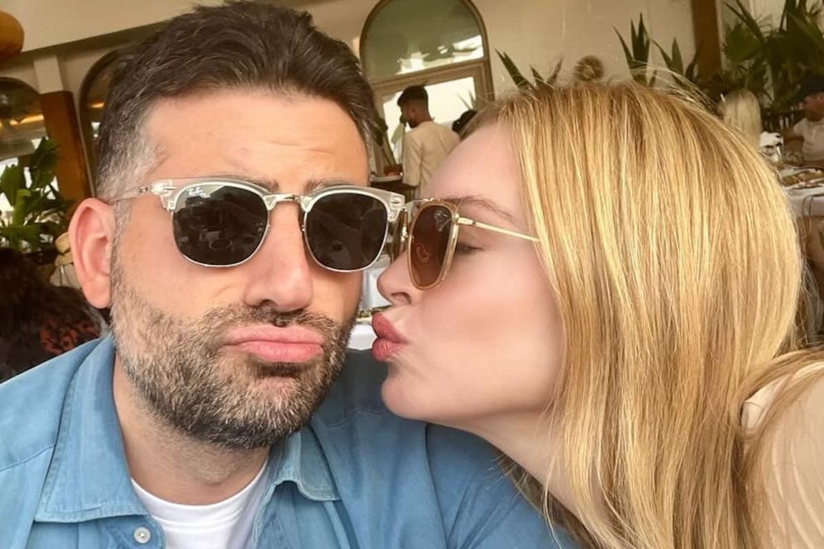 Linsay Lohan y su marido, muy cariñosos