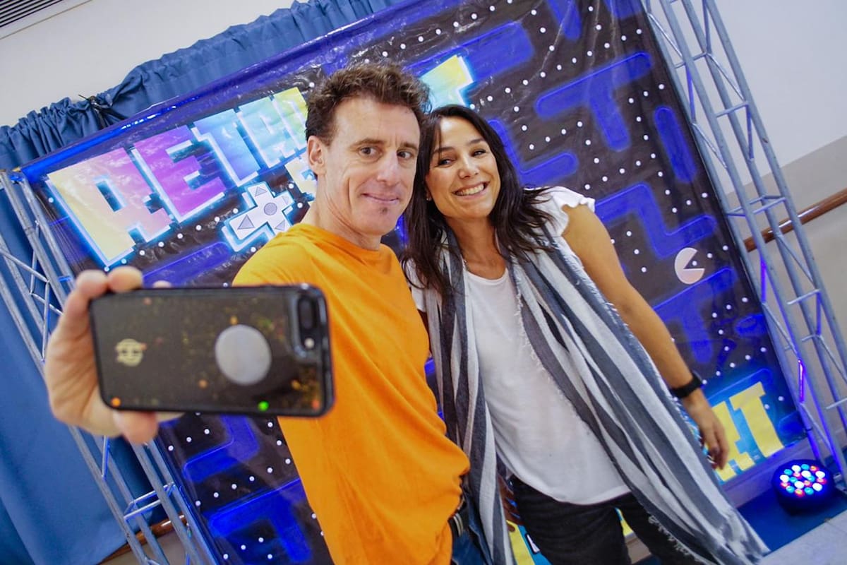 Lionel Campoy y Natalia Dim, conductores de Nivel X