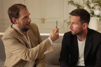 Lionel Messi aceptó actuar en la serie que protagoniza Adrián Suar (Captura video)