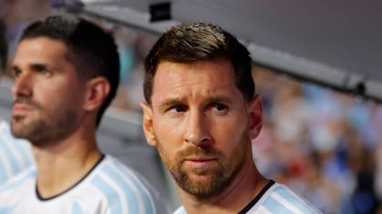 Lionel Messi antes del partido amistoso internacional entre Argentina e Islandia en el estadio Jordan-Hare el 9 de junio de 2026 en Auburn, Alabama (Foto de Todd Kirkland / GETTY IMAGES NORTH AMERICA / Getty Images vía AFP)