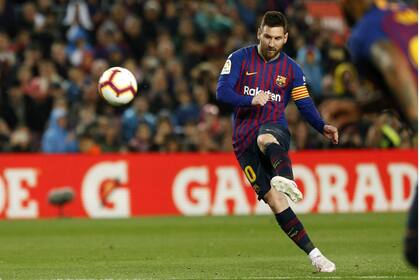 Lionel Messi buscará ampliar su ventaja al frente de la tabla de goleadores en España y consagrarse campeón una vez más en la Liga