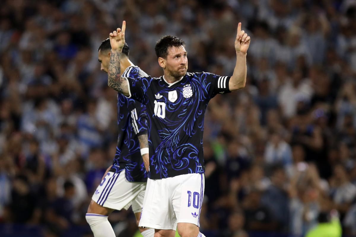 Lionel Messi continuará con la número 10