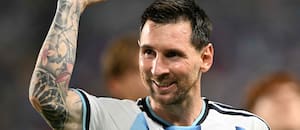 Tras anunciar su retiro de la selección argentina, cuáles son los negocios de lujo en los que invierte el 10