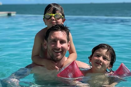 Lionel Messi disfruta de sus vacaciones en el sur de Miami junto con su esposa Antonela Roccuzzo y sus tres hijos