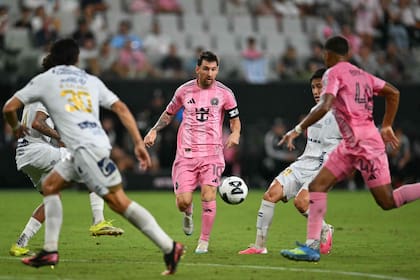 Lionel Messi, en acción, en el segundo partido que jugó con Inter Miami tras la final del Mundial 2026