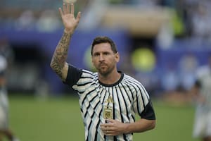 Con la formación confirmada y 40 grados de calor, la selección va en busca de la clasificación