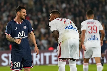 Lionel Messi en su último partido ante Lyon, en lo que fue empate 1-1 por la fecha 20 de la Ligue 1 2021-2022