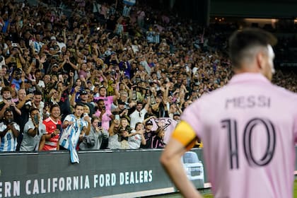 Lionel Messi es adorado en Inter Miami y los fanáticos se alistan para seguir vibrando con él