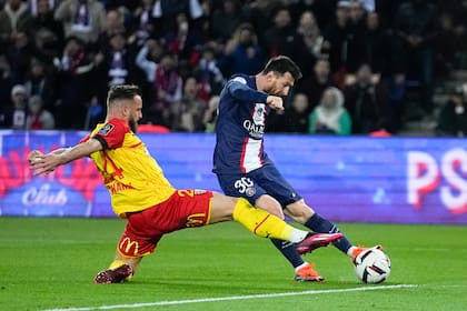 Lionel Messi es uno de los futbolistas que mejor rindió en el año, pero los hinchas no lo aceptan