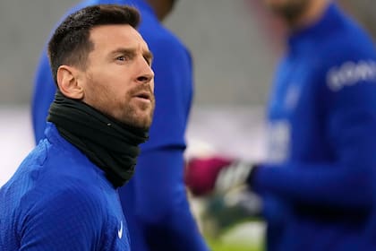 Lionel Messi está en el Paris Saint-Germain pero... ¿por cuánto tiempo?  (AP Foto/Matthias Schrader)