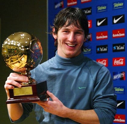 Lionel Messi fue el primer argentino en ganar el Golden Boy; fue en el año 2005