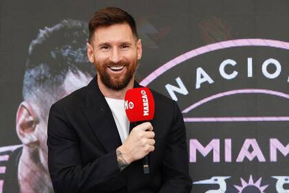 Lionel Messi fue galardonado por el medio español Marca (Foto: Instagram/@antonelaroccuzzo)