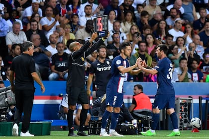 Lionel Messi fue reemplazado frente al Monaco este último fin de semana; ahora el entrenador de PSG explicó por qué lo hizo