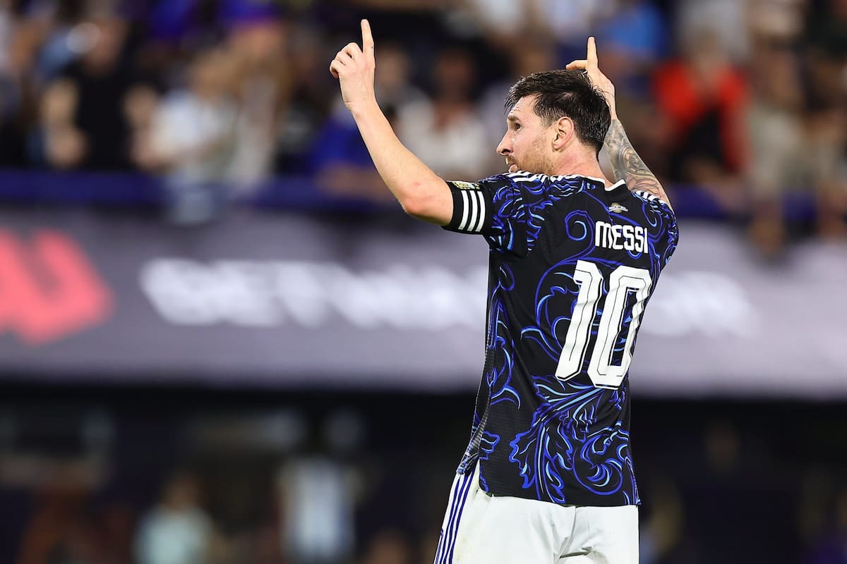 Lionel Messi fue uno de los cuatro jugadores argentinos en anotar ante Zambia