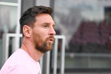 Lionel Messi inicia la serie de partidos de Inter Miami en la nueva temporada y asume la pretemporada completa con el equipo