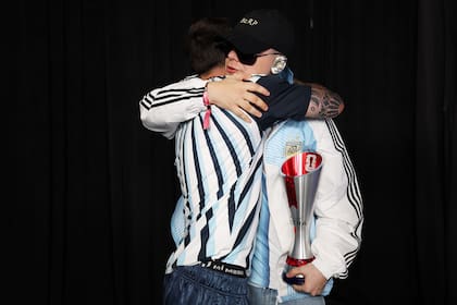 Lionel Messi junto a Bizarrap, luego del partido que llevó a la Argentina a cuartos de final