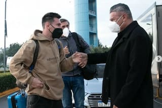 Las llamativas zapatillas con las que Messi llegó a la Selección