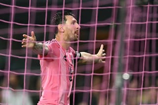 Doblete de Messi para Inter Miami, que perdía a los 4 minutos y ganó 4-2 en su debut en la Leagues Cup