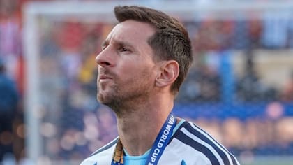 Lionel Messi publicó una carta, escrita de puño y letra, para despedirse, y también un video en el que recordó su trayectoria con la camiseta albiceleste