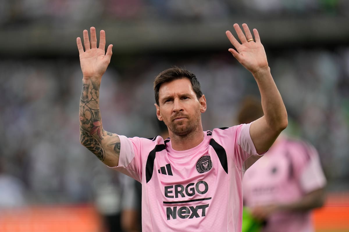 Lionel Messi repasó sus vivencias en el estreno de la nueva temporada del podcast "Miro de atrás"