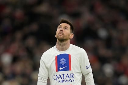 Lionel Messi se mantiene como titular indiscutido en el PSG a pesar de las críticas que recibe en Francia